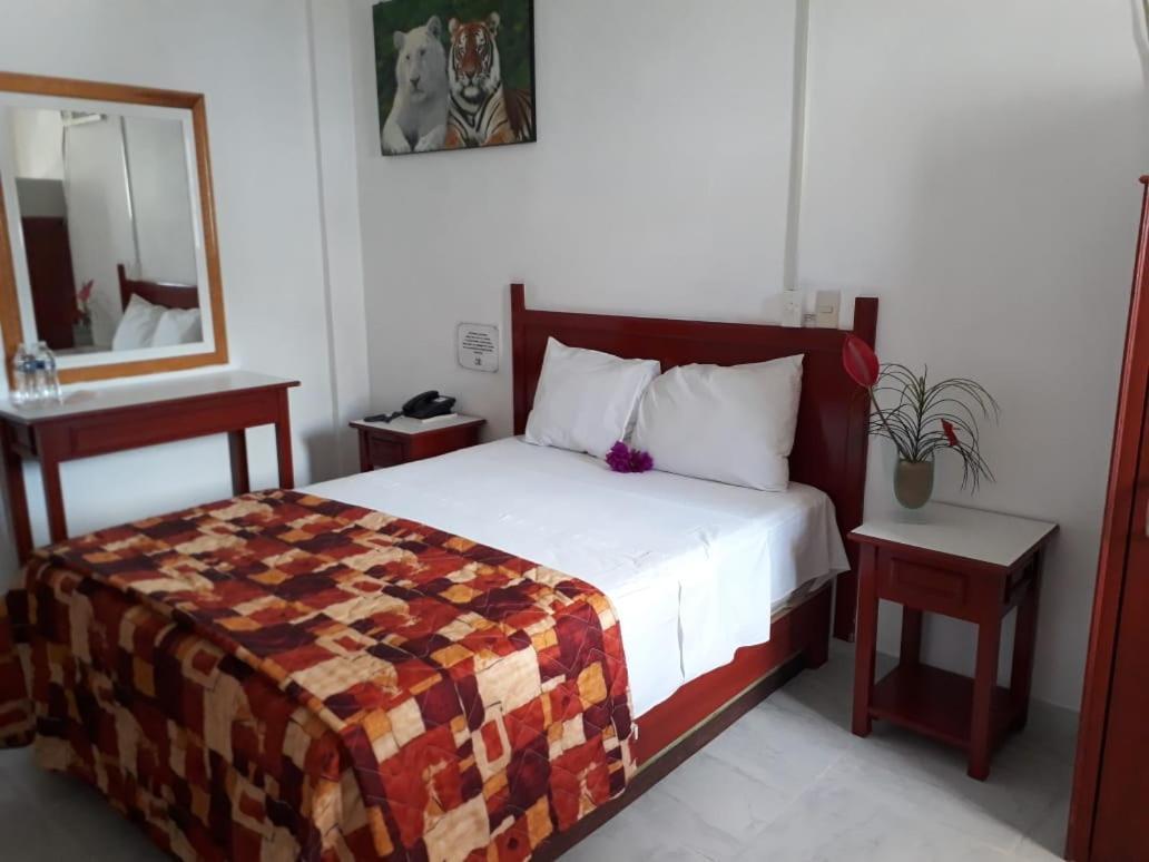 Hotel Hacienda De Zapata Jiutepec Eksteriør billede